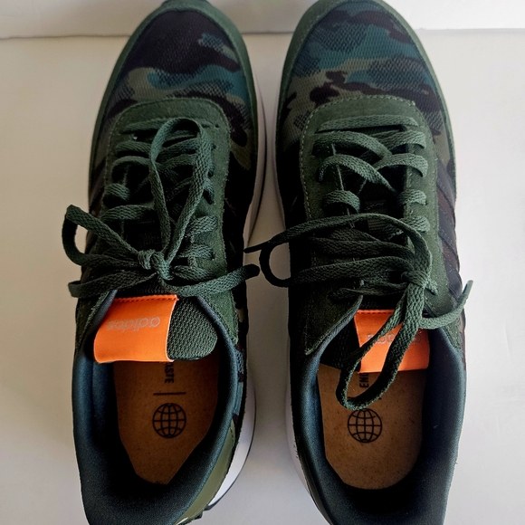 Adidas Run 705 Camo shoes - Picture 2 of 10